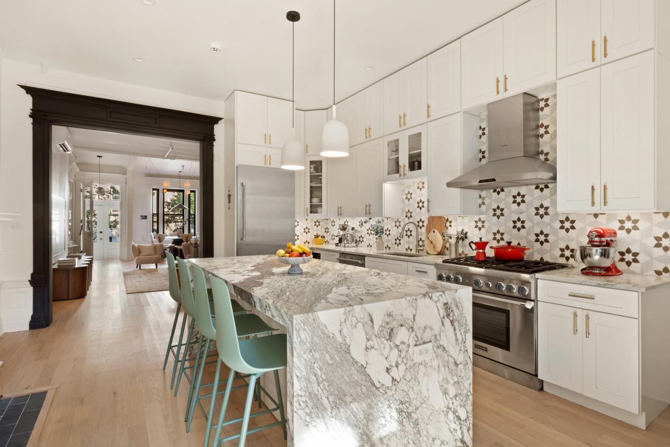 Hamilton Heights, New York, 10031, United States, 7 Bedrooms Bedrooms, ,5 BathroomsBathrooms,Residential,For Sale,1952363