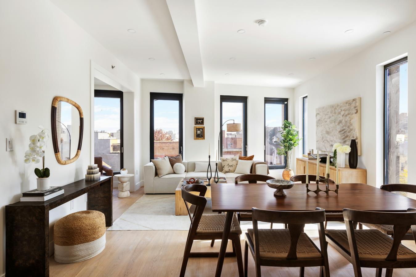 Williamsburg, New York, 11211, United States, 2 Bedrooms Bedrooms, ,2 BathroomsBathrooms,Residential,For Sale,1952352