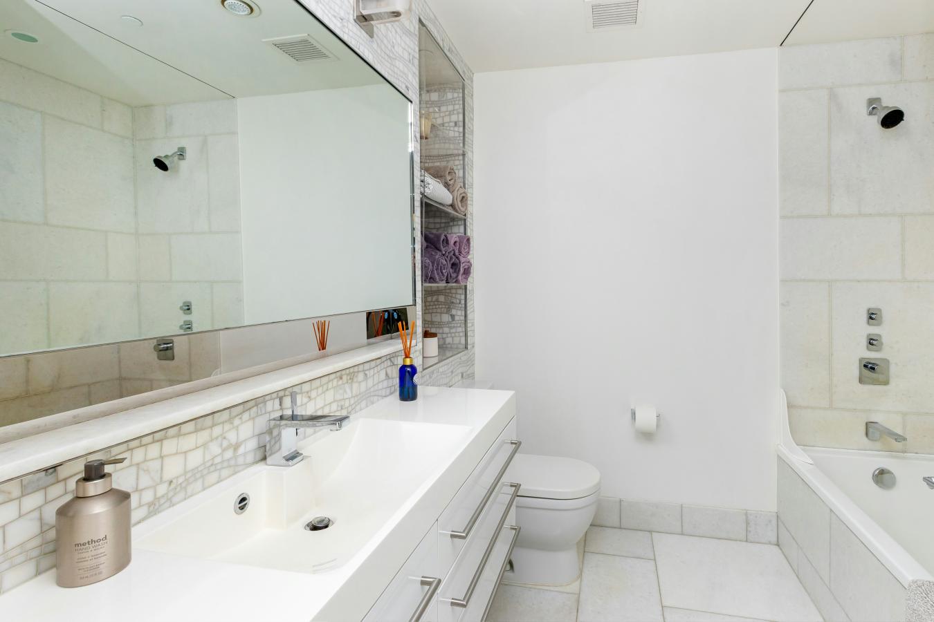 Chelsea, New York, 10011, United States, 1 Bedroom Bedrooms, ,1 BathroomBathrooms,Residential,For Sale,1952349
