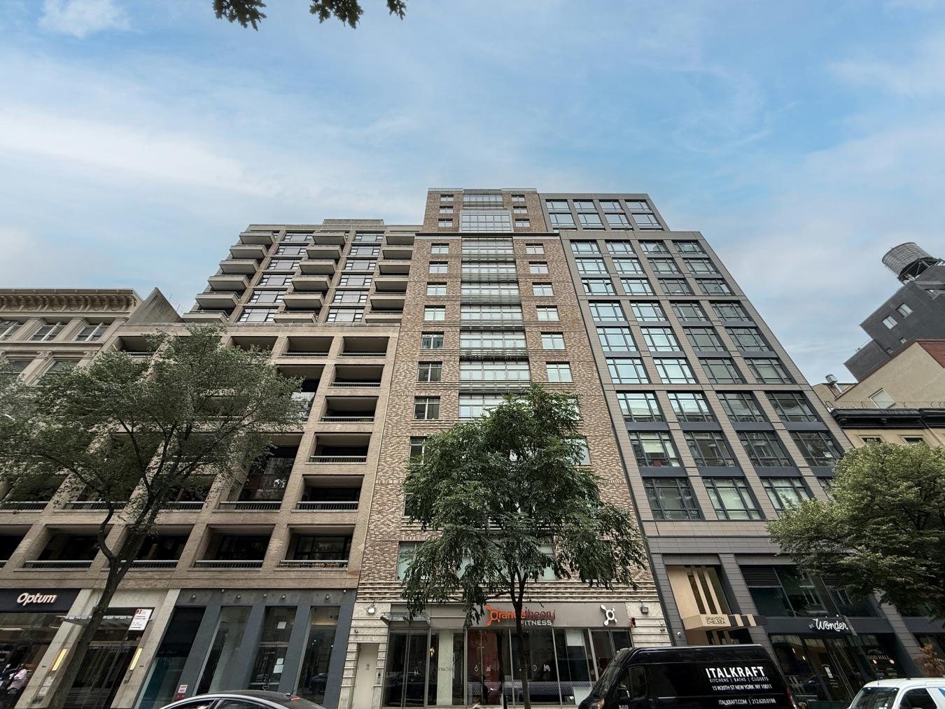 Chelsea, New York, 10011, United States, 1 Bedroom Bedrooms, ,1 BathroomBathrooms,Residential,For Sale,1952349