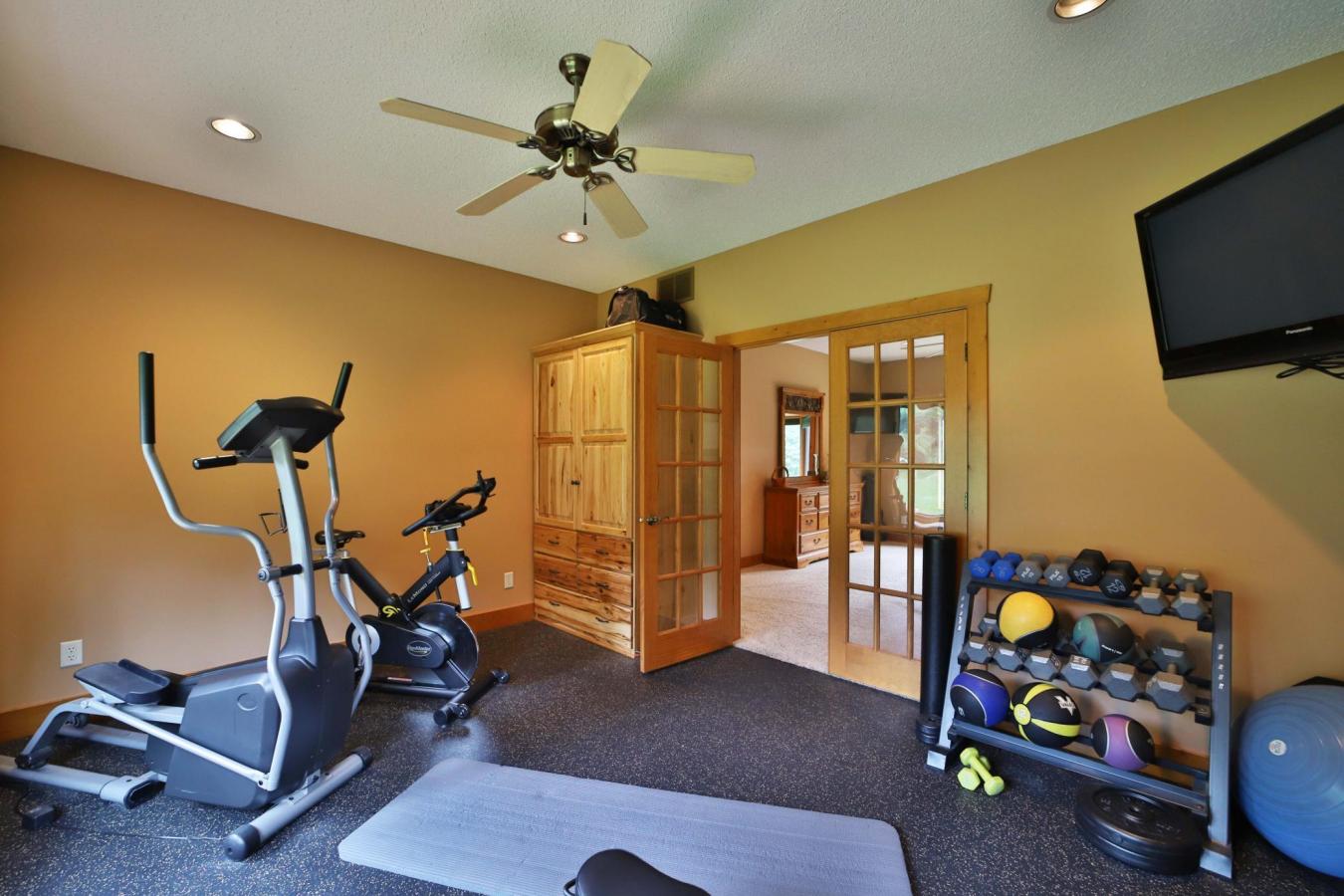 East Gull Lake, Cass, 56401, United States, 5 Bedrooms Bedrooms, ,3 BathroomsBathrooms,Residential,For Sale,1952344