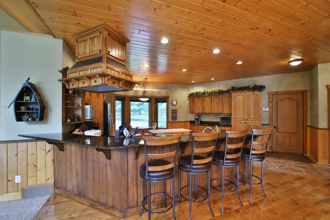 East Gull Lake, Cass, 56401, United States, 5 Bedrooms Bedrooms, ,3 BathroomsBathrooms,Residential,For Sale,1952344