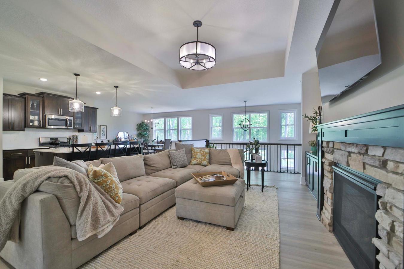 Nisswa, Crow Wing, 56468, United States, 5 Bedrooms Bedrooms, ,3 BathroomsBathrooms,Residential,For Sale,1952342