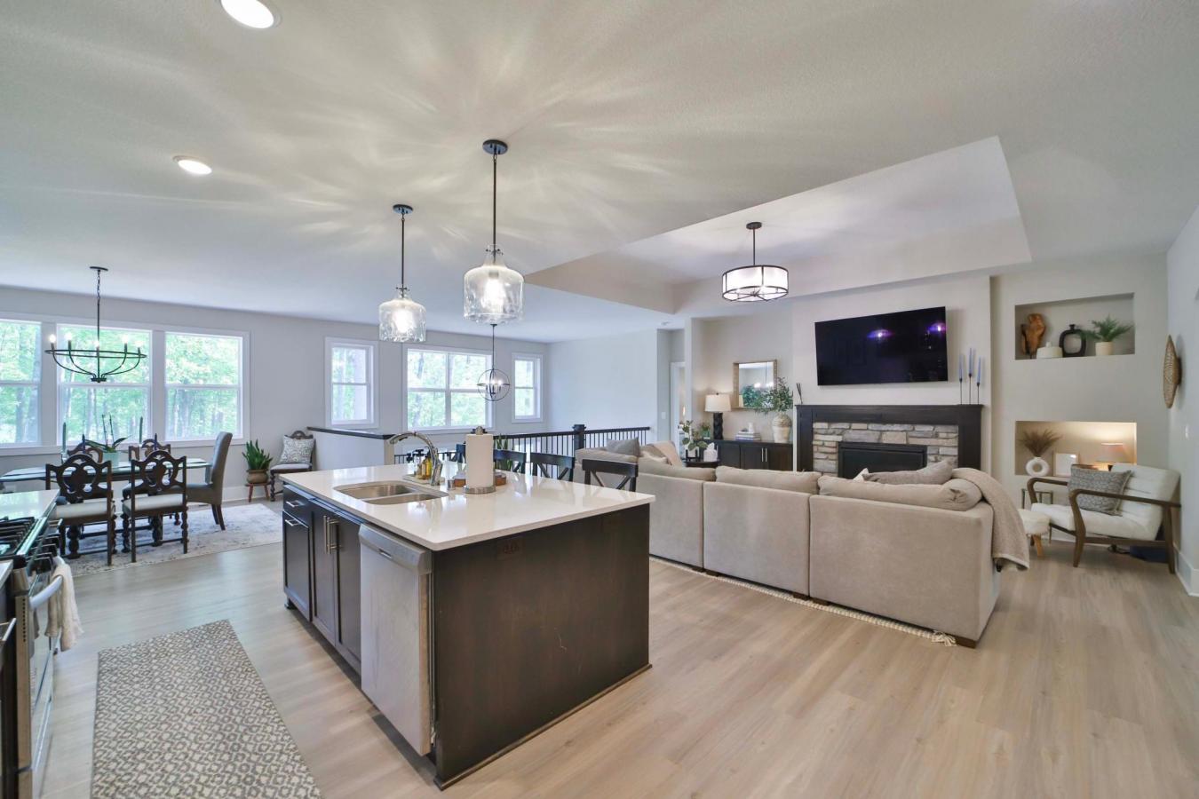 Nisswa, Crow Wing, 56468, United States, 5 Bedrooms Bedrooms, ,3 BathroomsBathrooms,Residential,For Sale,1952342