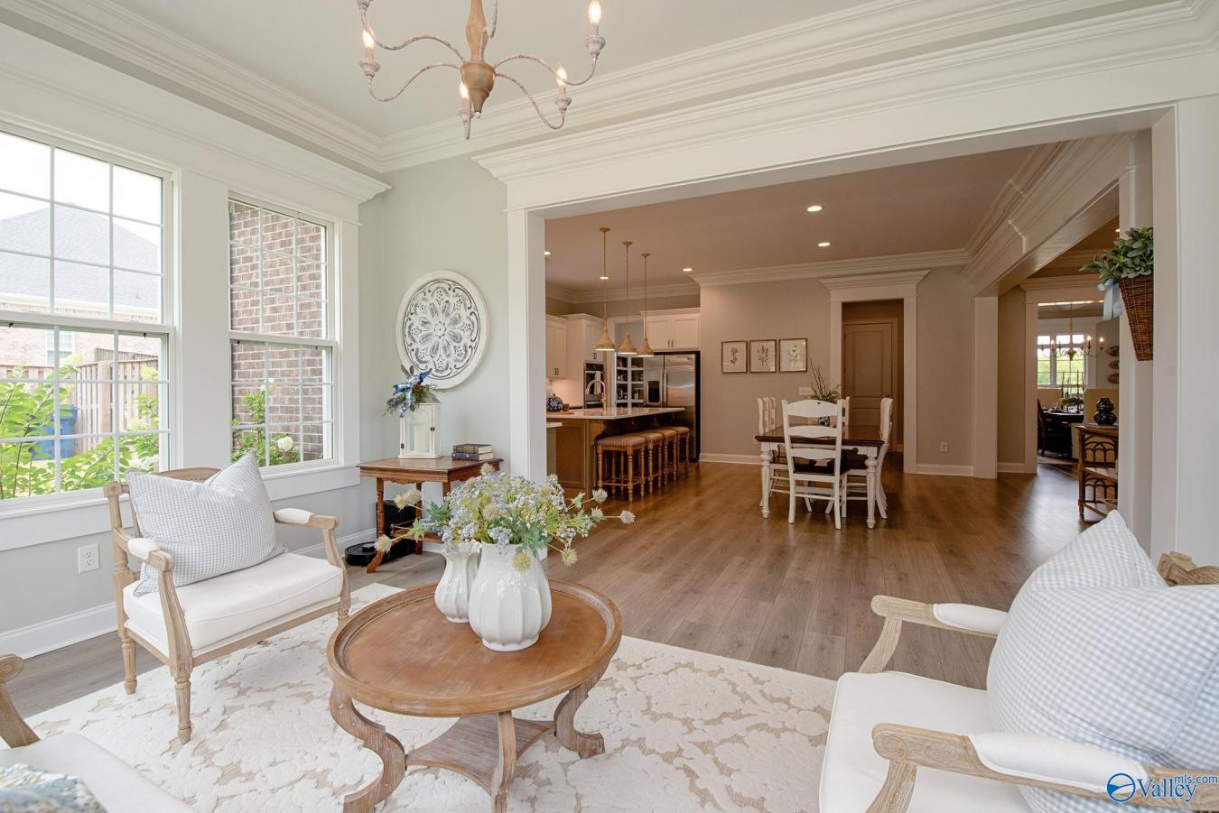 Huntsville, MADISON, 35811, United States, 4 Bedrooms Bedrooms, ,4 BathroomsBathrooms,Residential,For Sale,1952556