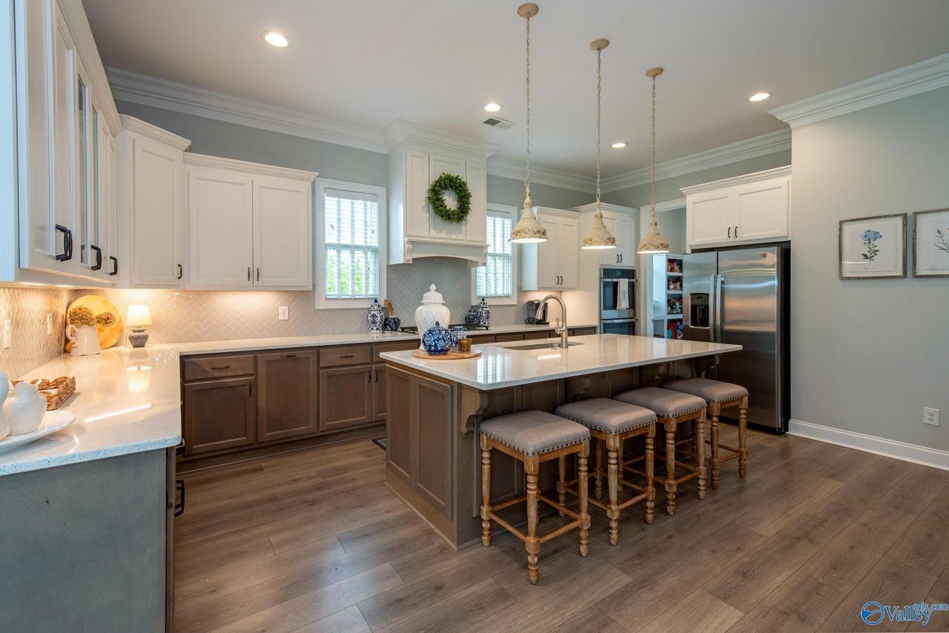 Huntsville, MADISON, 35811, United States, 4 Bedrooms Bedrooms, ,4 BathroomsBathrooms,Residential,For Sale,1952556