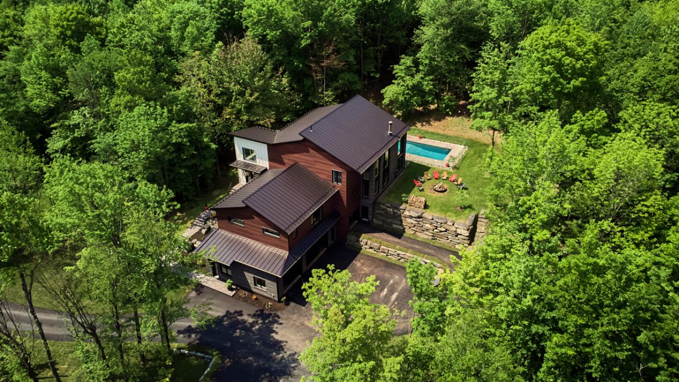 Ascot Corner, QC, J0B1A0, Canada, 4 Bedrooms Bedrooms, ,3 BathroomsBathrooms,Residential,For Sale,1952554