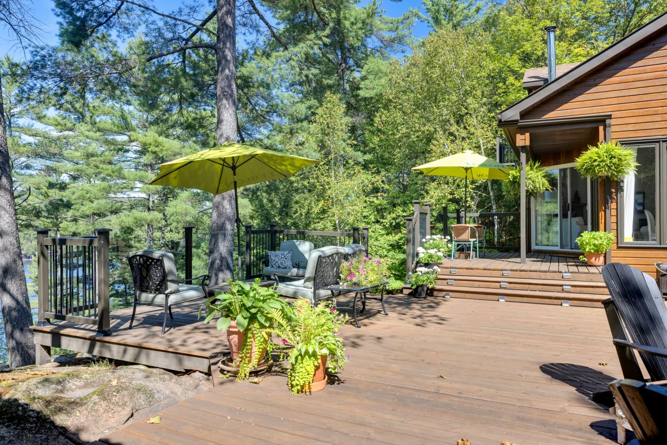 Val-des-Monts, QC, J8N2M2, Canada, 3 Bedrooms Bedrooms, ,2 BathroomsBathrooms,Residential,For Sale,1952552