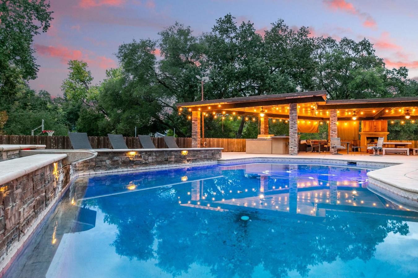 Citrus Heights, Sacramento, 95621, United States, 5 Bedrooms Bedrooms, ,4 BathroomsBathrooms,Residential,For Sale,1952551