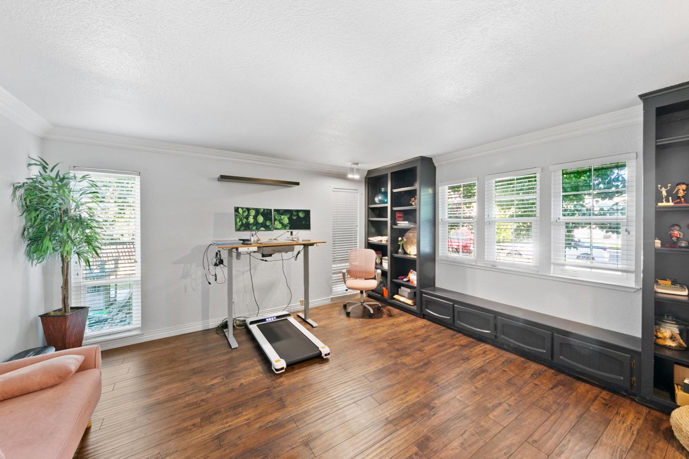 Citrus Heights, Sacramento, 95621, United States, 5 Bedrooms Bedrooms, ,4 BathroomsBathrooms,Residential,For Sale,1952551