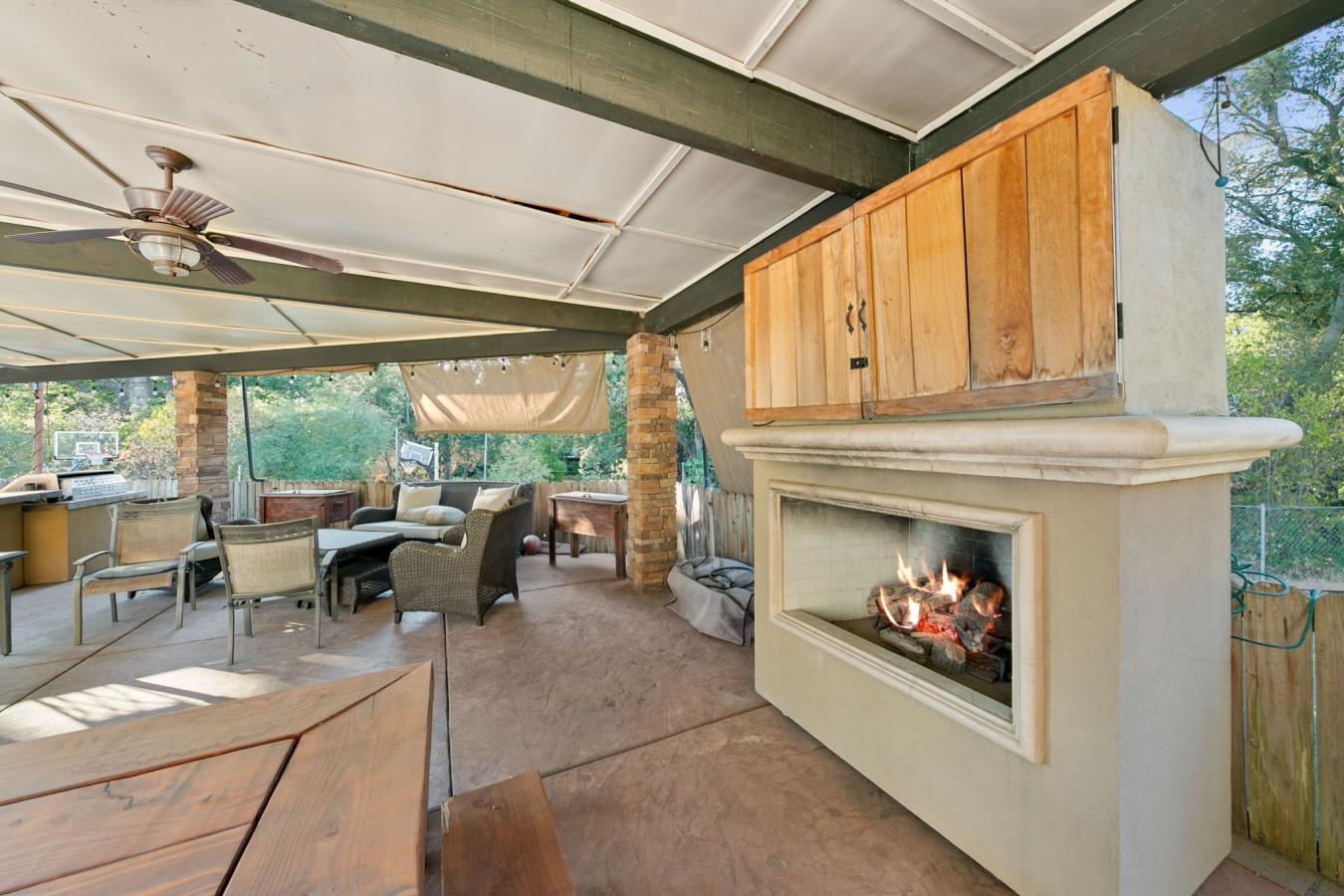 Citrus Heights, Sacramento, 95621, United States, 5 Bedrooms Bedrooms, ,4 BathroomsBathrooms,Residential,For Sale,1952551