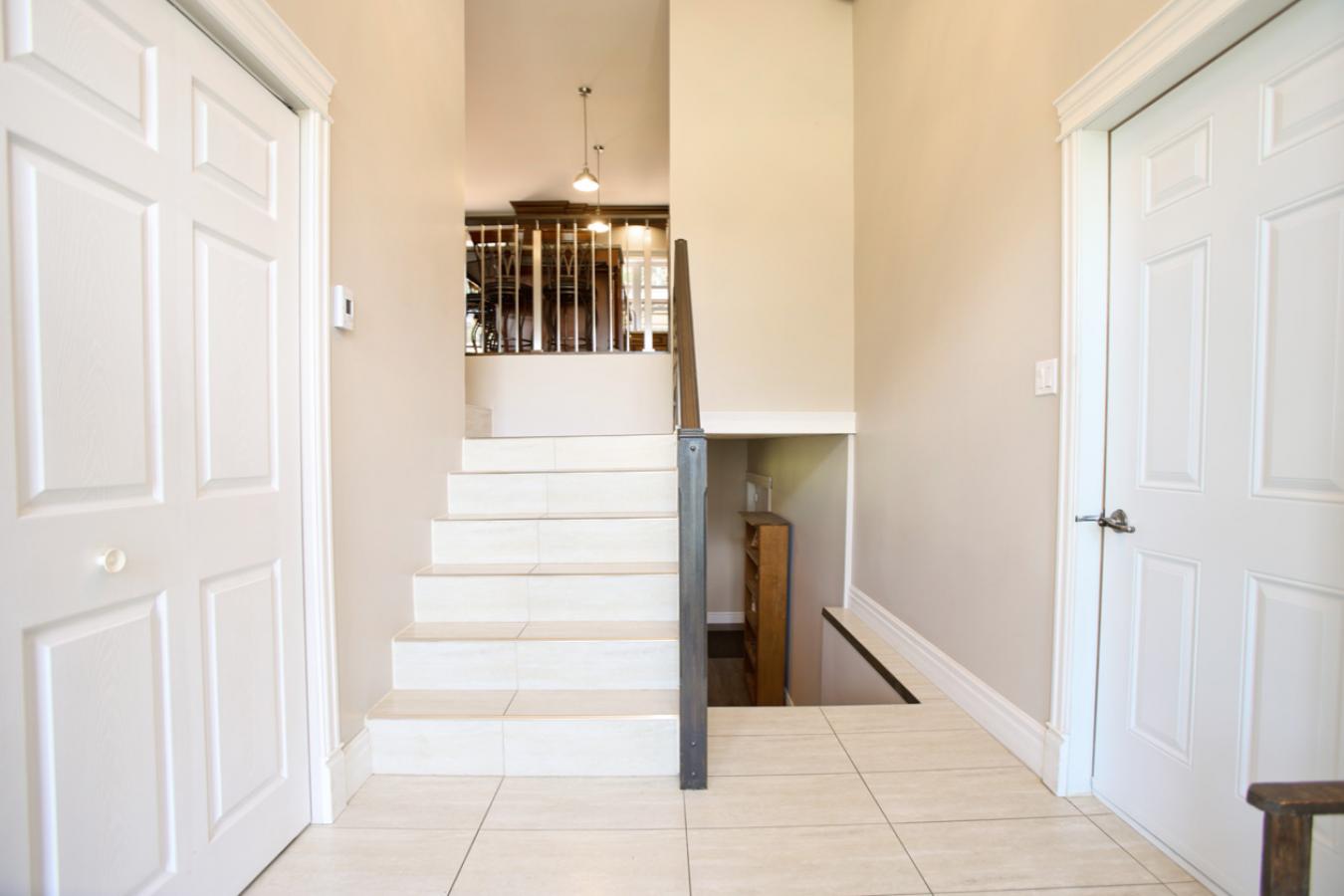 Cookshire-Eaton, QC, J0B1M0, Canada, 4 Bedrooms Bedrooms, ,2 BathroomsBathrooms,Residential,For Sale,1952550