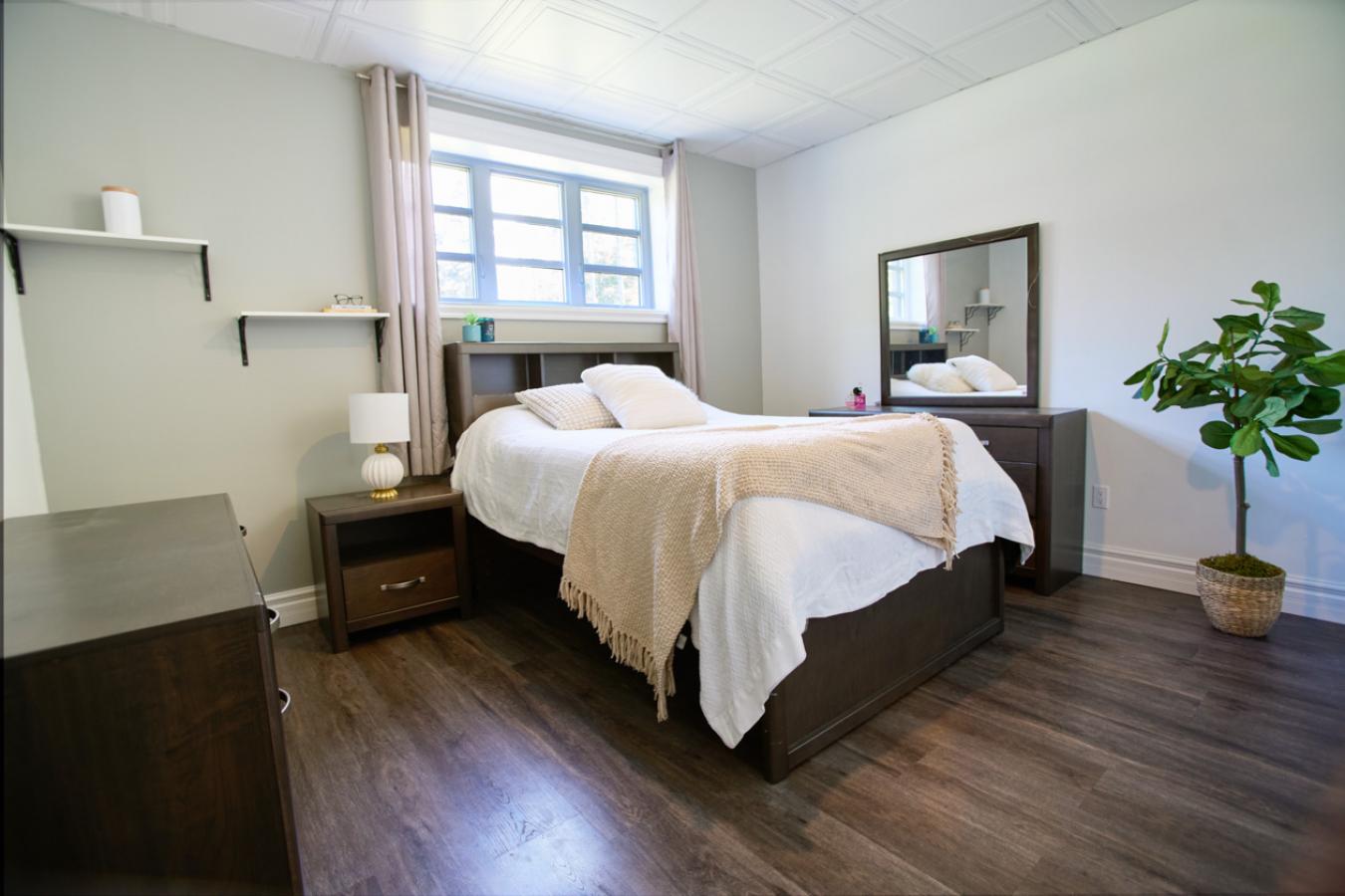 Cookshire-Eaton, QC, J0B1M0, Canada, 4 Bedrooms Bedrooms, ,2 BathroomsBathrooms,Residential,For Sale,1952550