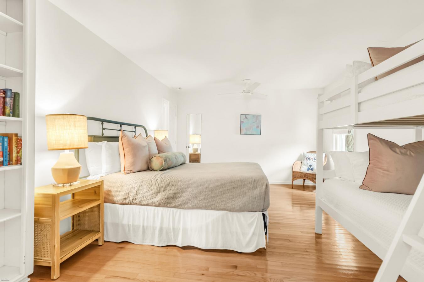 Isle of Palms, Charleston, 29451, United States, 5 Bedrooms Bedrooms, ,4 BathroomsBathrooms,Residential,For Sale,1952544