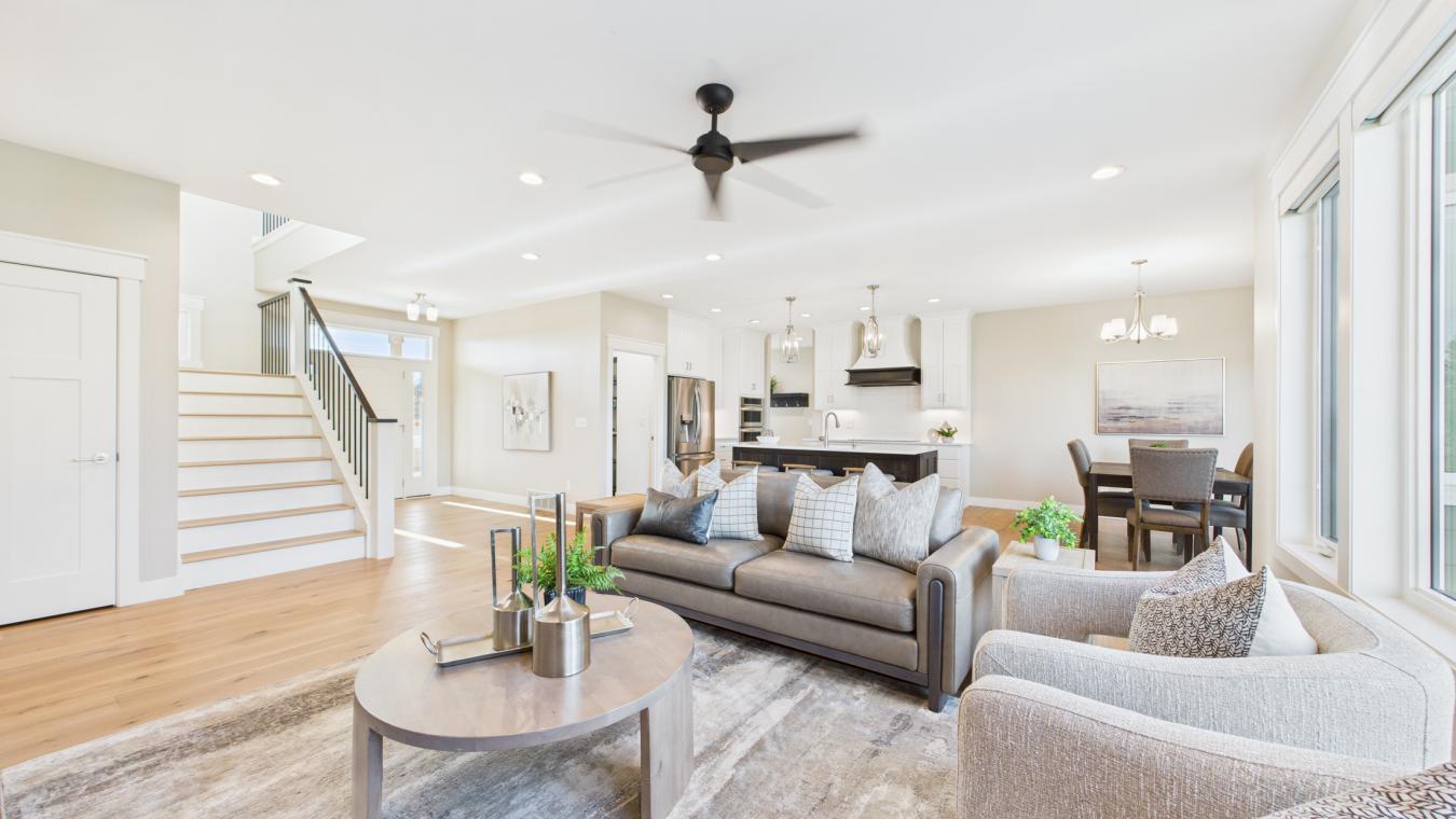 Harrisburg, Lincoln, 57032, United States, 5 Bedrooms Bedrooms, ,3 BathroomsBathrooms,Residential,For Sale,2007591