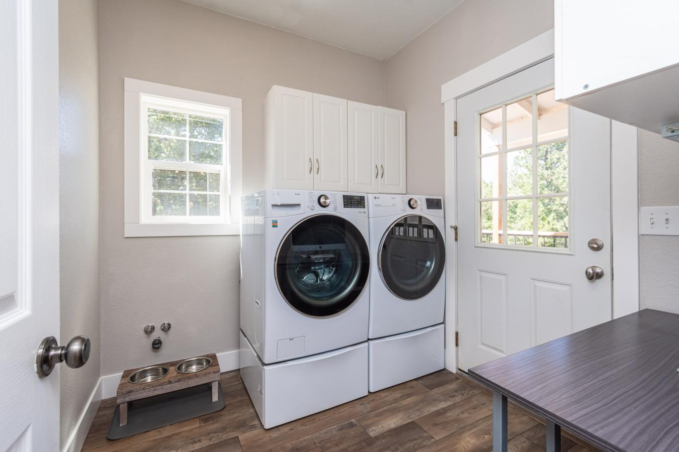 Colfax, California, 95713, United States, 3 Bedrooms Bedrooms, ,2 BathroomsBathrooms,Residential,For Sale,1952540