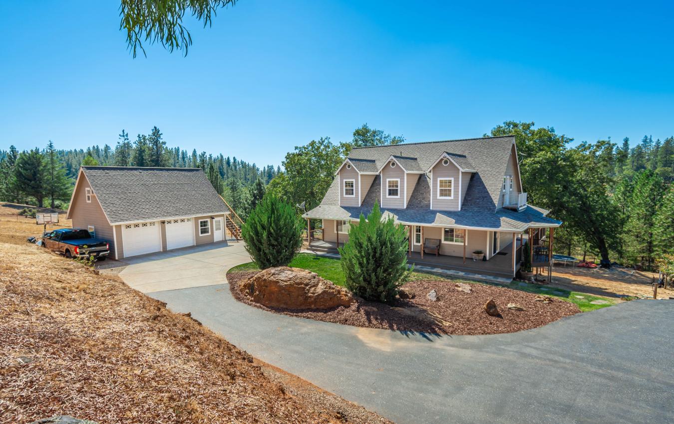 Colfax, California, 95713, United States, 3 Bedrooms Bedrooms, ,2 BathroomsBathrooms,Residential,For Sale,1952540