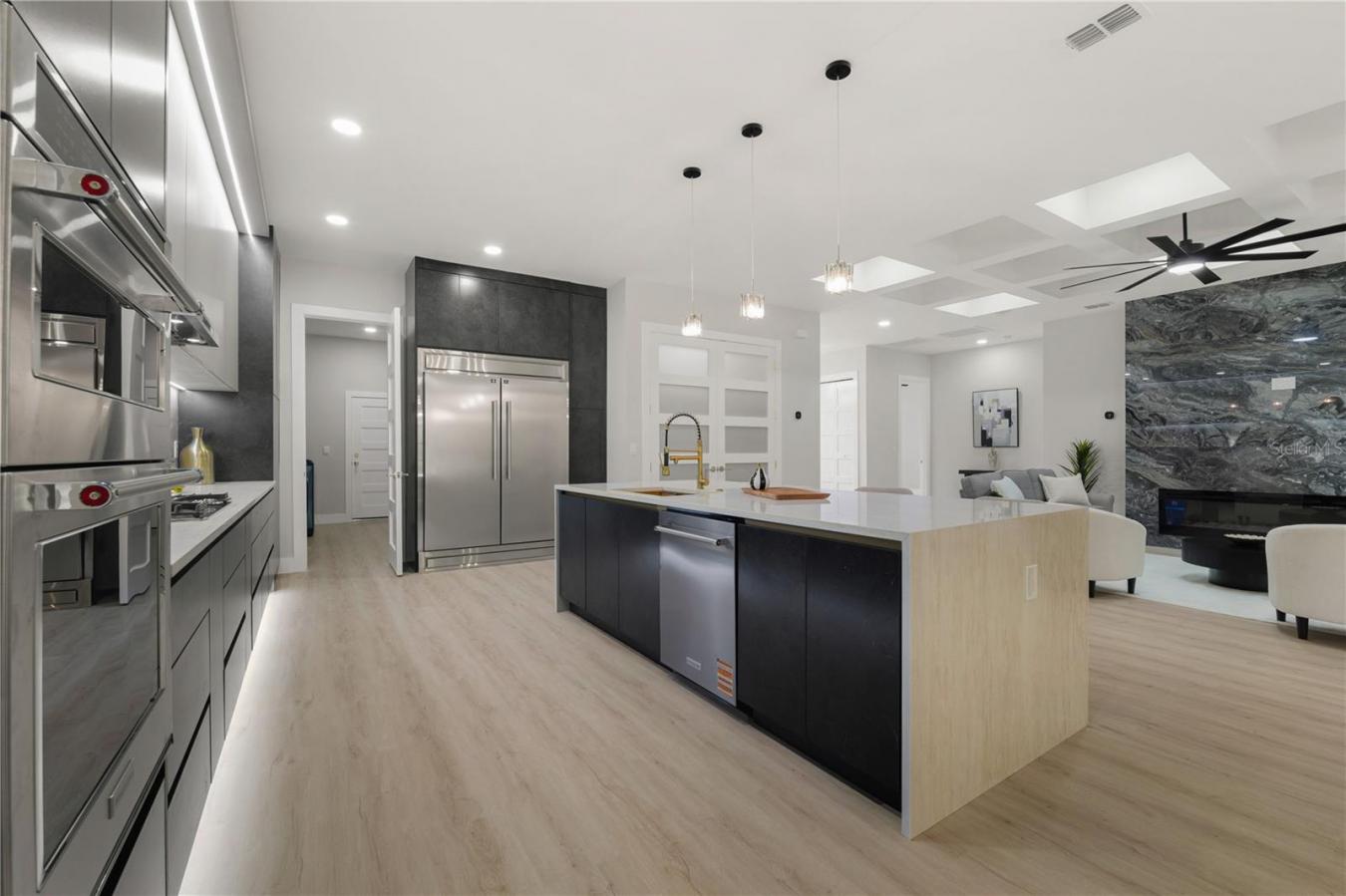 BROOKSVILLE, Hernando, 34601, United States, 4 Bedrooms Bedrooms, ,3 BathroomsBathrooms,Residential,For Sale,1987178