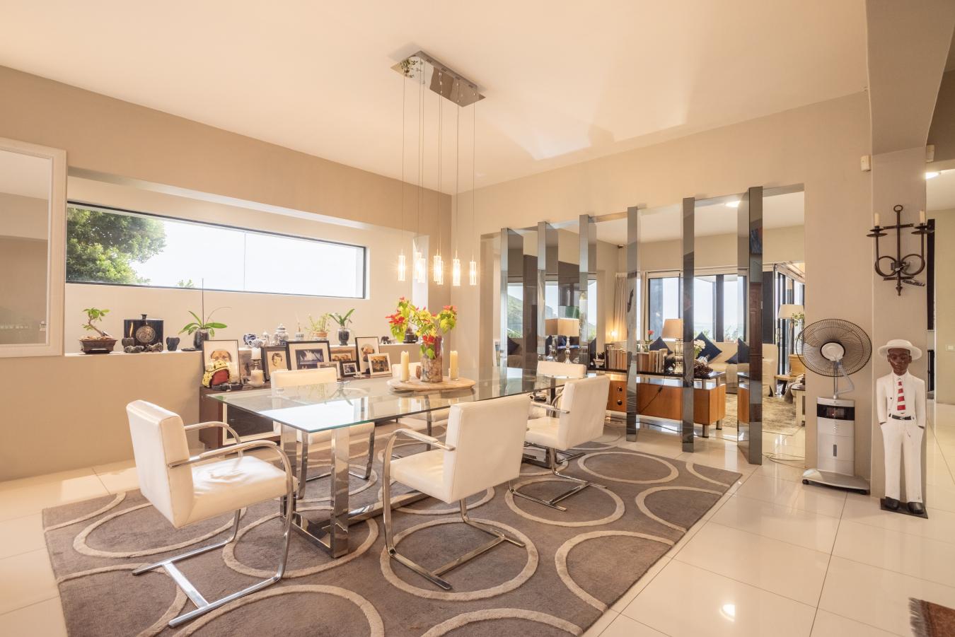 Cape Town, Fresnaye, South Africa, 5 Bedrooms Bedrooms, ,4 BathroomsBathrooms,Residential,For Sale,1952539