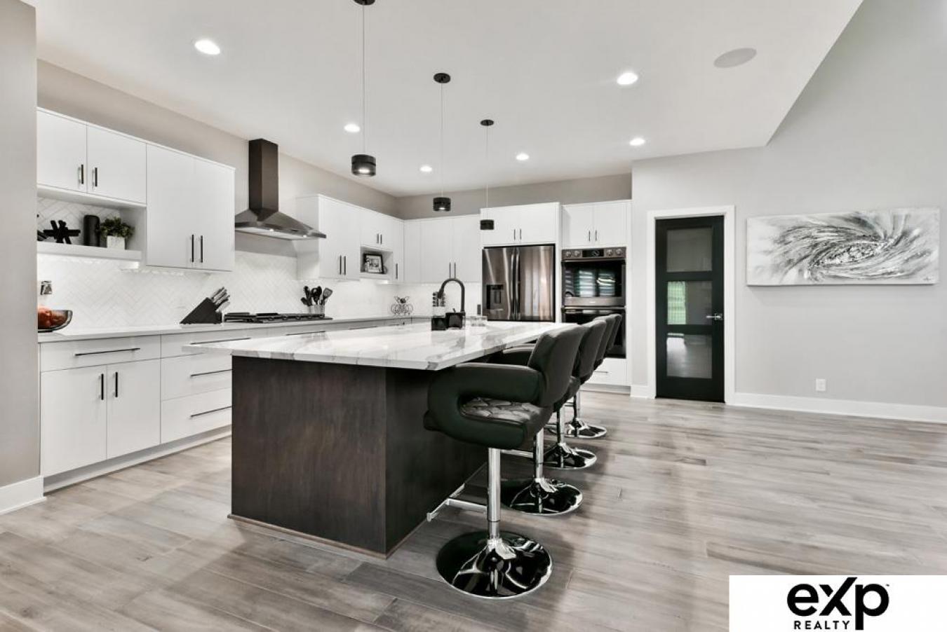Elkhorn, Douglas, 68022, United States, 6 Bedrooms Bedrooms, ,5 BathroomsBathrooms,Residential,For Sale,1952967