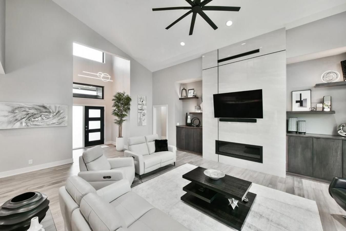 Elkhorn, Douglas, 68022, United States, 6 Bedrooms Bedrooms, ,5 BathroomsBathrooms,Residential,For Sale,1952967