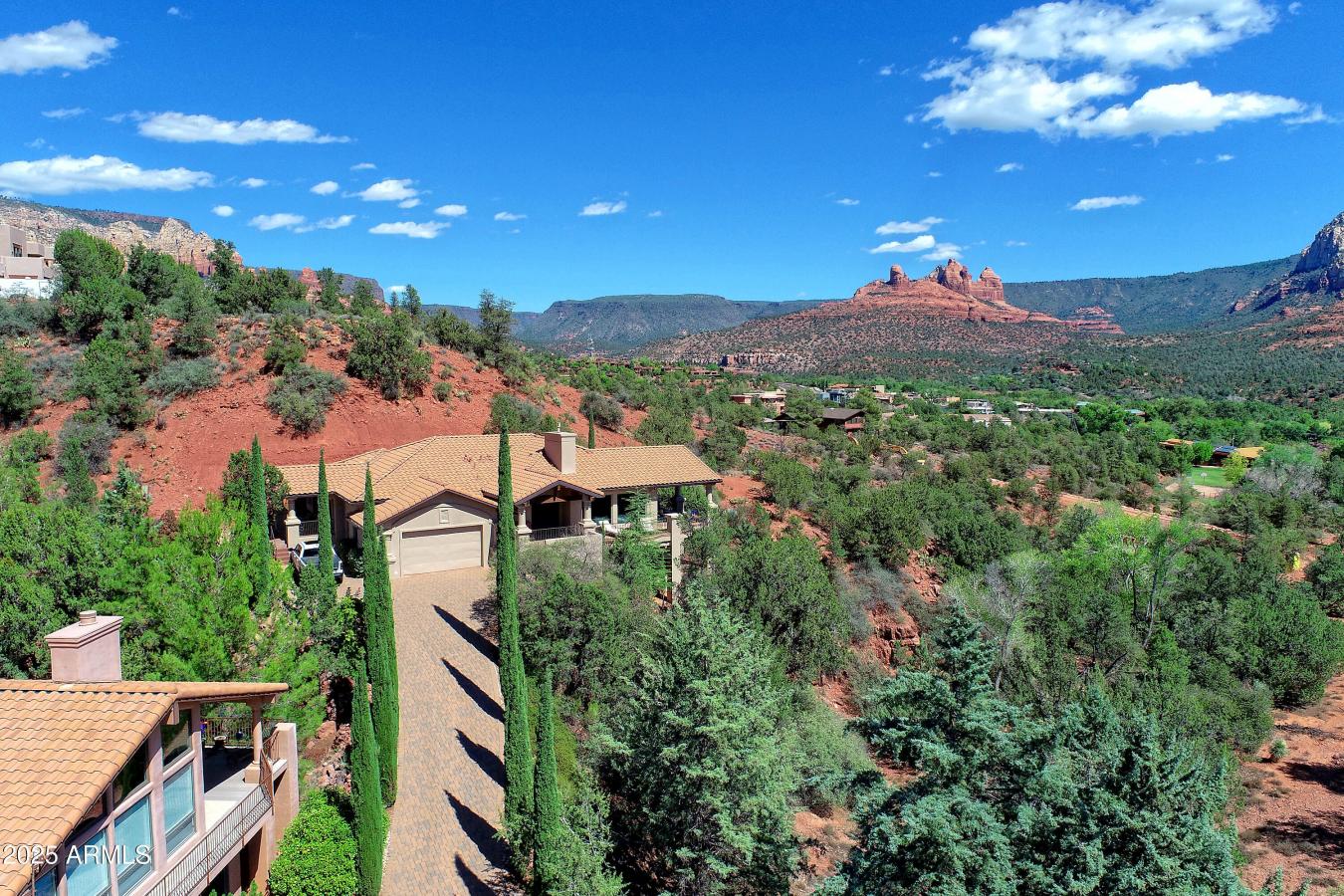 Sedona, Coconino, 86336, United States, 4 Bedrooms Bedrooms, ,2 BathroomsBathrooms,Residential,For Sale,1952966
