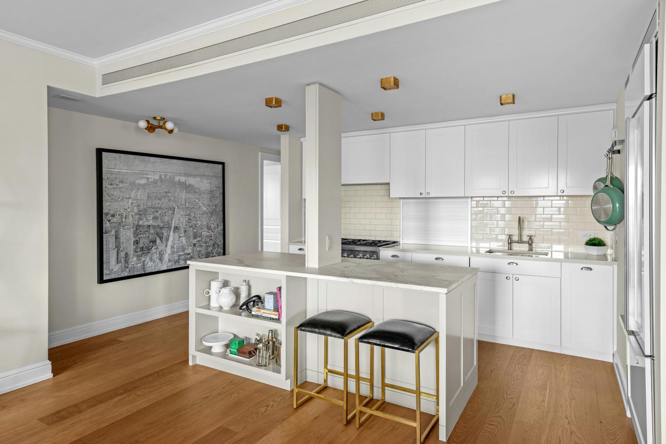 Greenwich Village, New York, 10011, United States, 3 Bedrooms Bedrooms, ,3 BathroomsBathrooms,Residential,For Sale,1952965