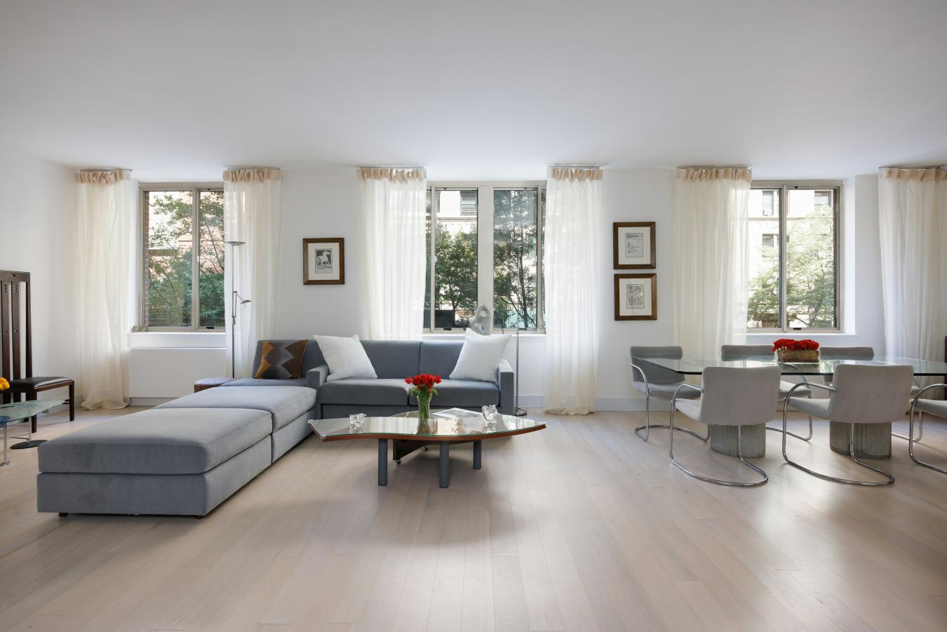 New York, New York, 10024, United States, 5 Bedrooms Bedrooms, ,4 BathroomsBathrooms,Residential,For Sale,1952961