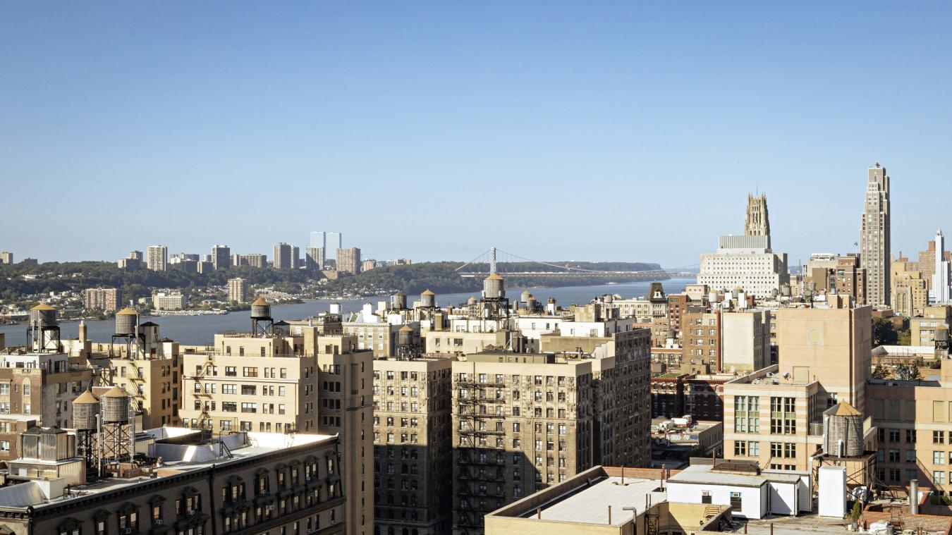 New York, New York, 10025, United States, 4 Bedrooms Bedrooms, ,3 BathroomsBathrooms,Residential,For Sale,1952962