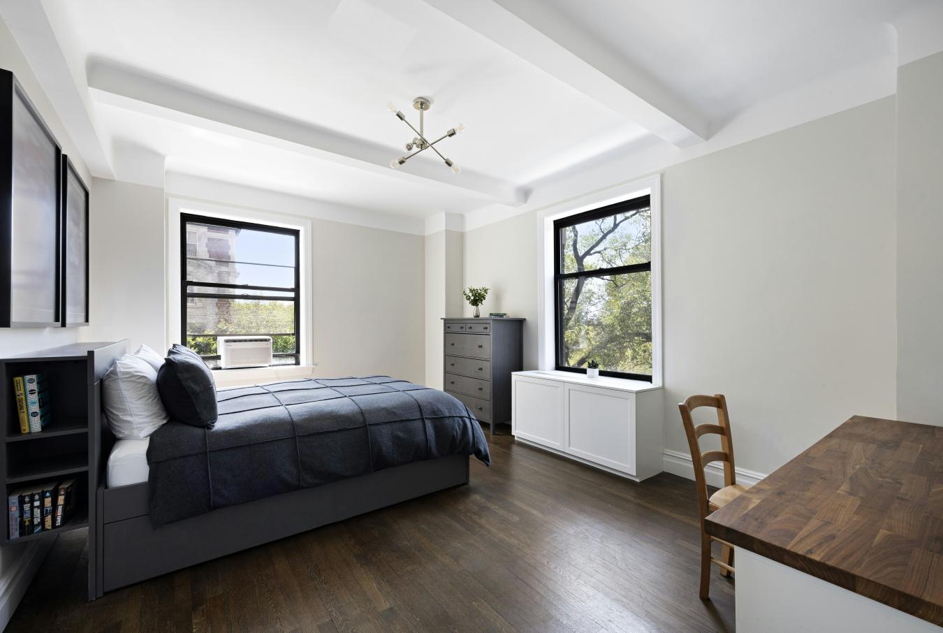 New York, New York, 10025, United States, 3 Bedrooms Bedrooms, ,3 BathroomsBathrooms,Residential,For Sale,1952960