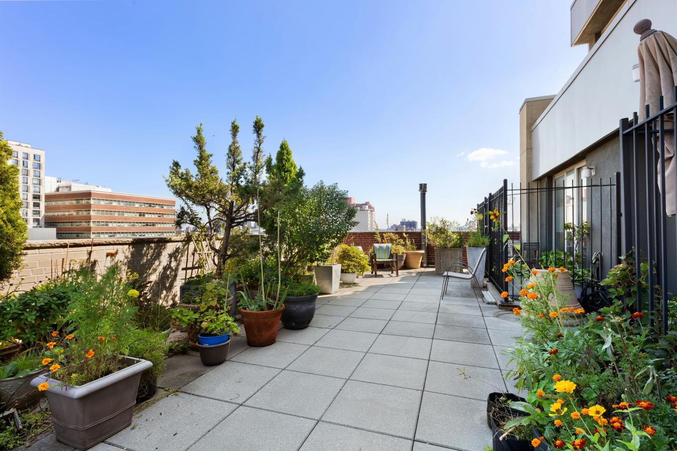 South Harlem, New York, 10027, United States, 2 Bedrooms Bedrooms, ,2 BathroomsBathrooms,Residential,For Sale,1952958