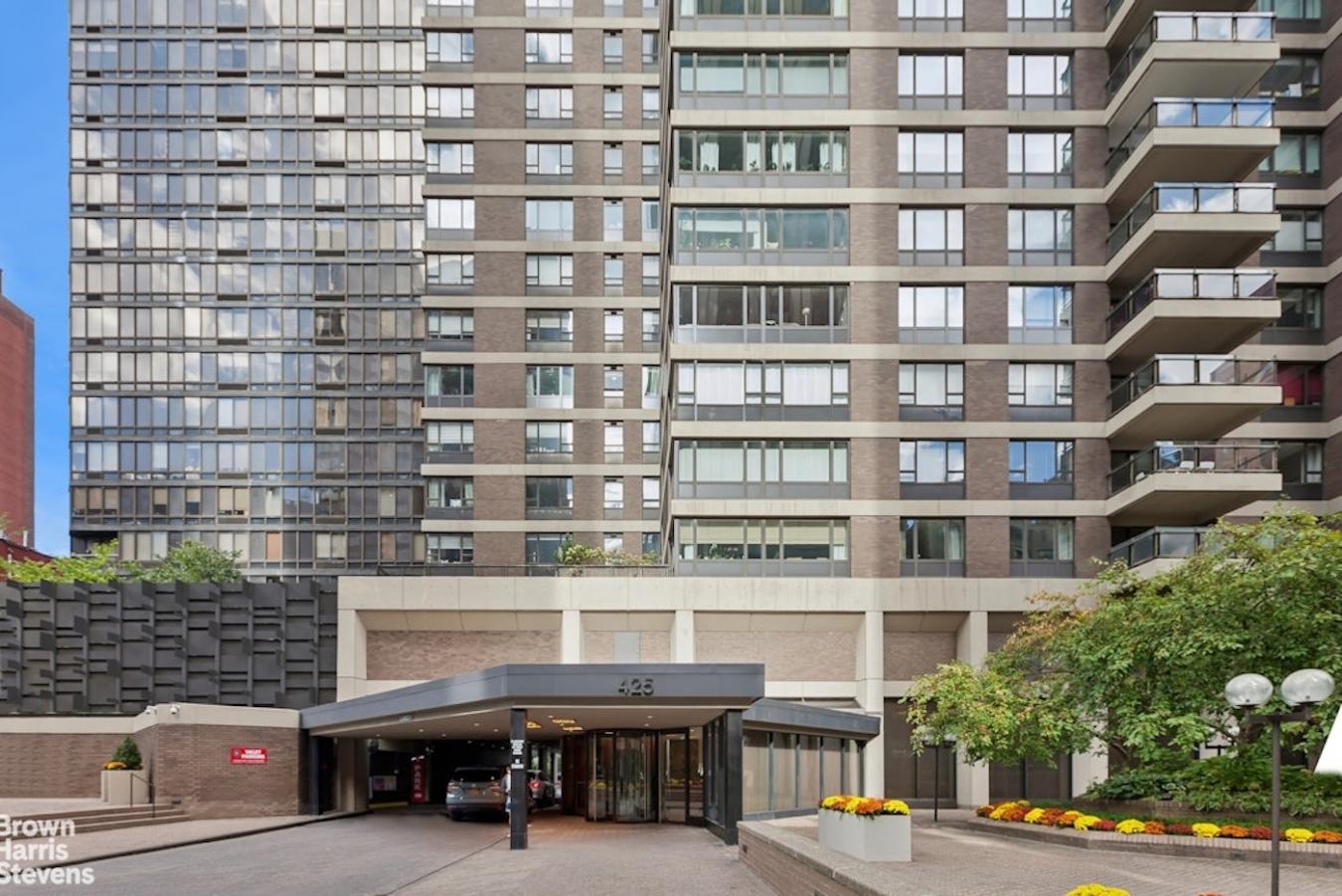 New York, New York, 10022, United States, 3 Bedrooms Bedrooms, ,3 BathroomsBathrooms,Residential,For Sale,1952957