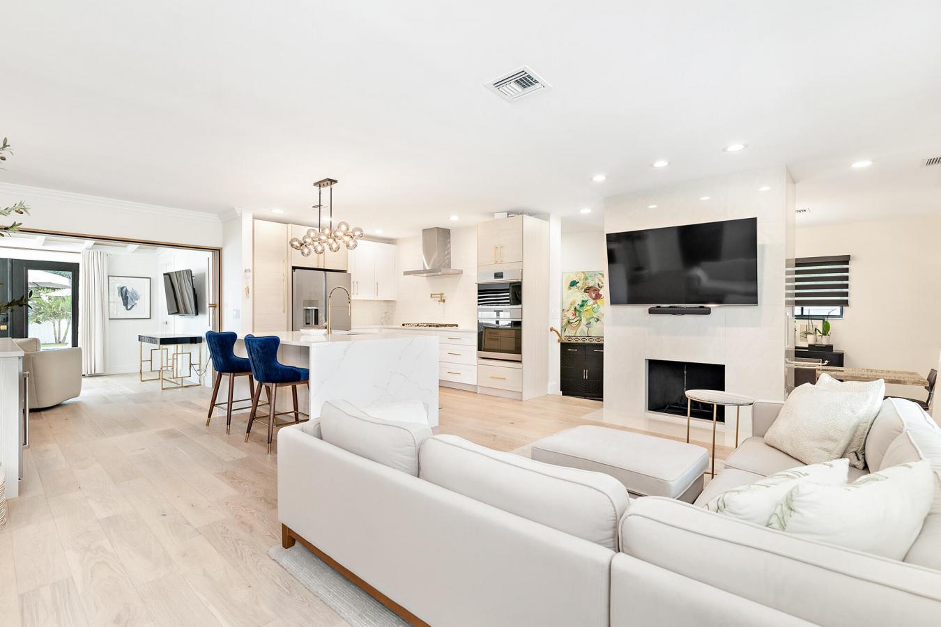 West Palm Beach, Florida, 33405, United States, 3 Bedrooms Bedrooms, ,3 BathroomsBathrooms,Residential,For Sale,1952956