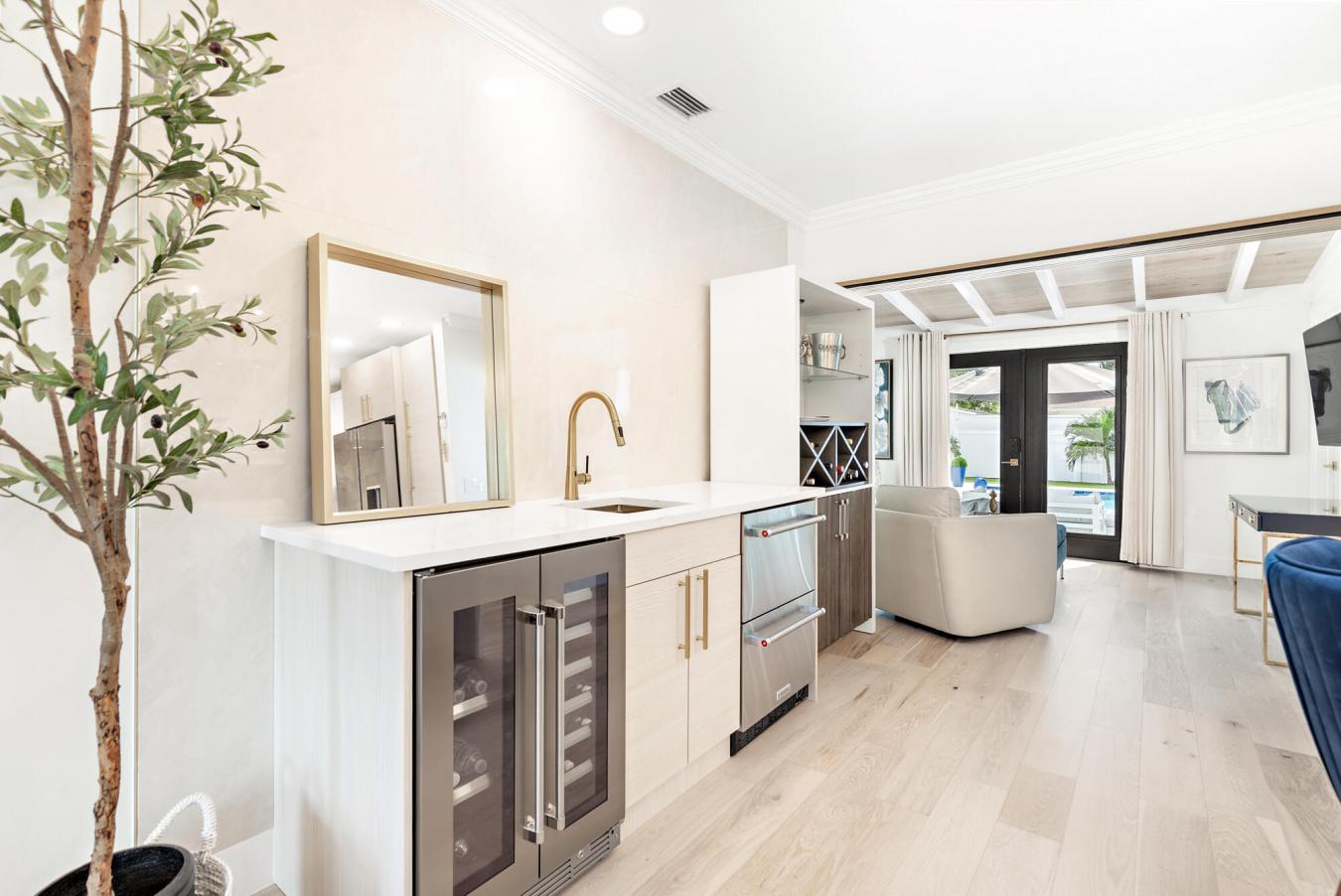 West Palm Beach, Florida, 33405, United States, 3 Bedrooms Bedrooms, ,3 BathroomsBathrooms,Residential,For Sale,1952956