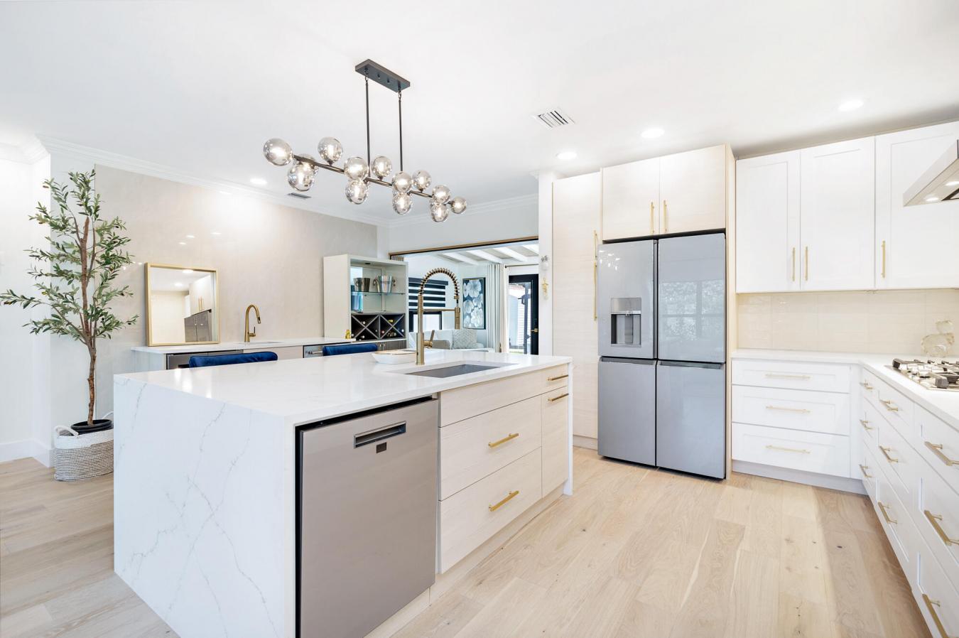 West Palm Beach, Florida, 33405, United States, 3 Bedrooms Bedrooms, ,3 BathroomsBathrooms,Residential,For Sale,1952956
