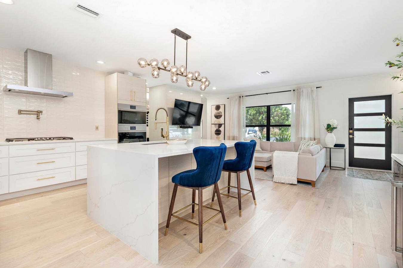 West Palm Beach, Florida, 33405, United States, 3 Bedrooms Bedrooms, ,3 BathroomsBathrooms,Residential,For Sale,1952956
