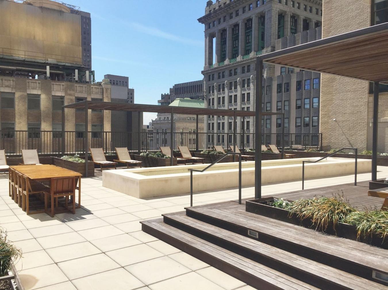 Financial District, New York, 10005, United States, 1 Bedroom Bedrooms, ,2 BathroomsBathrooms,Residential,For Sale,1952949