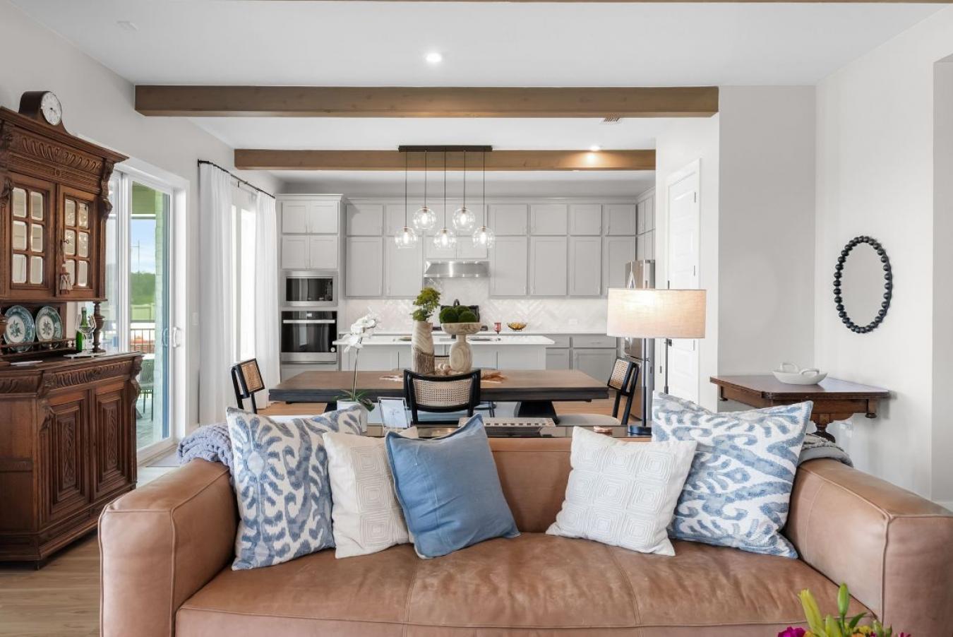Liberty Hill, Williamson, 78642, United States, 2 Bedrooms Bedrooms, ,Residential,For Sale,1952947