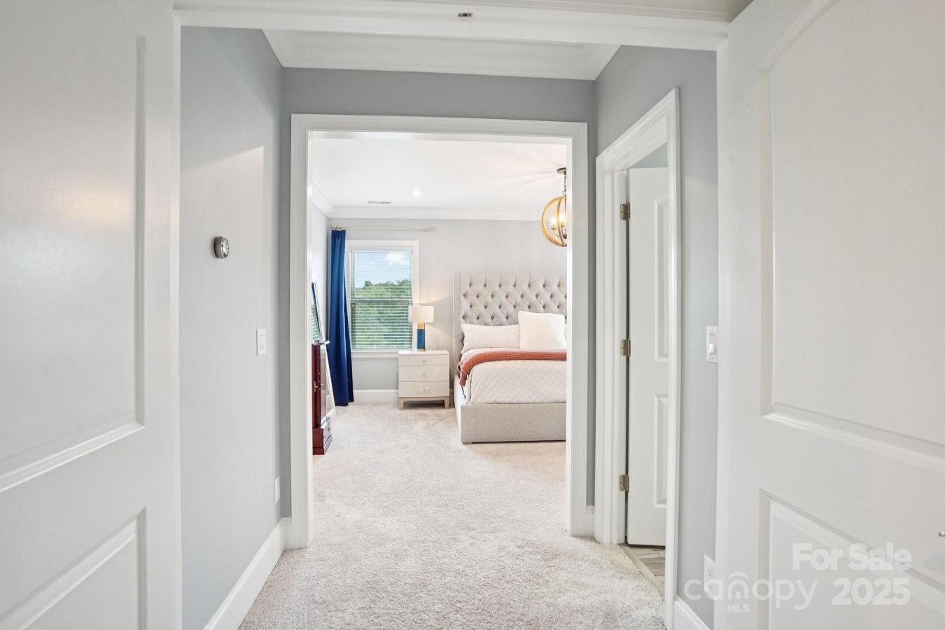Huntersville, Mecklenburg, 28078, United States, 6 Bedrooms Bedrooms, ,5 BathroomsBathrooms,Residential,For Sale,1952945