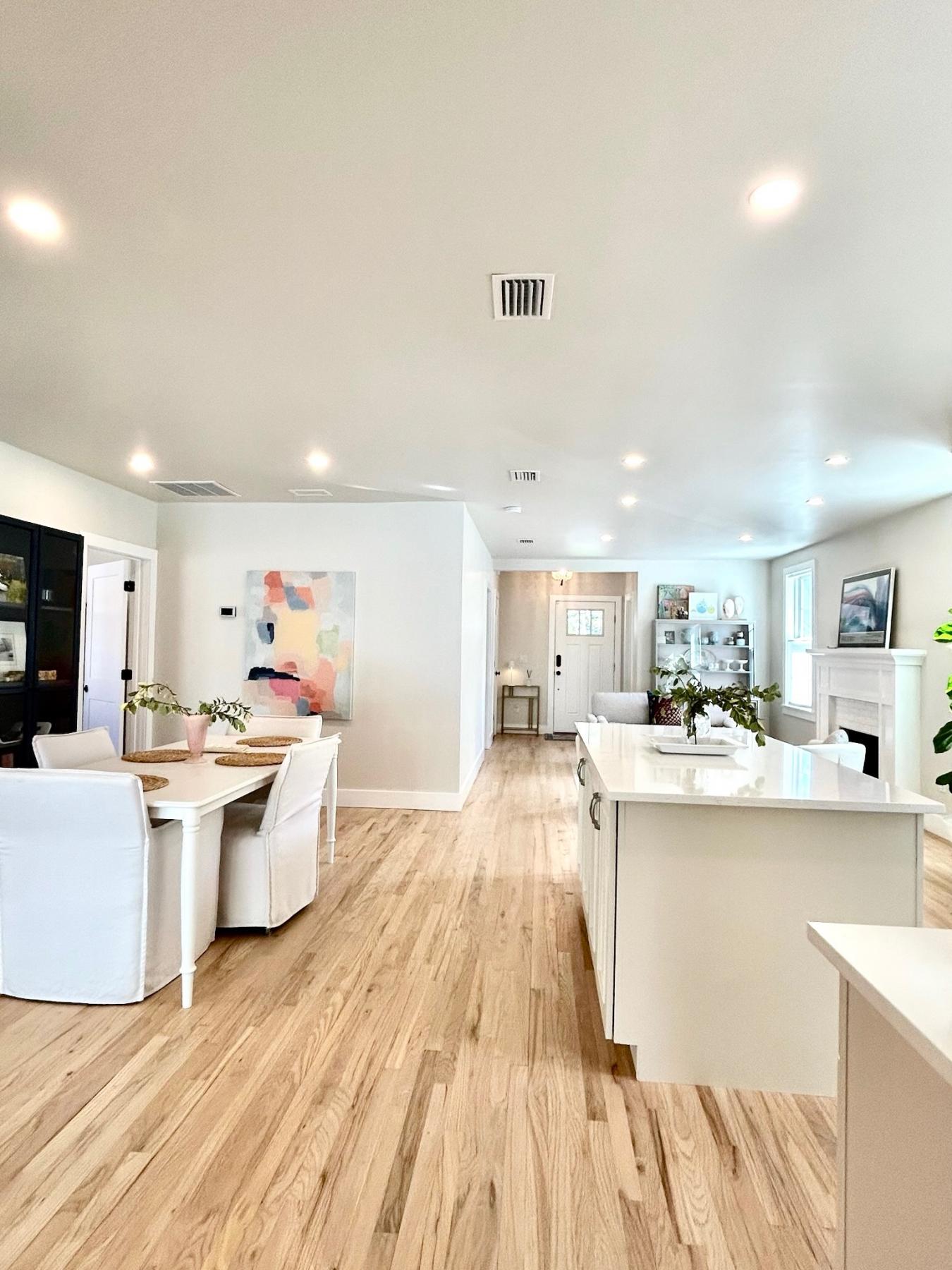 Jacksonville, Florida, 32207, United States, 3 Bedrooms Bedrooms, ,2 BathroomsBathrooms,Residential,For Sale,1963365