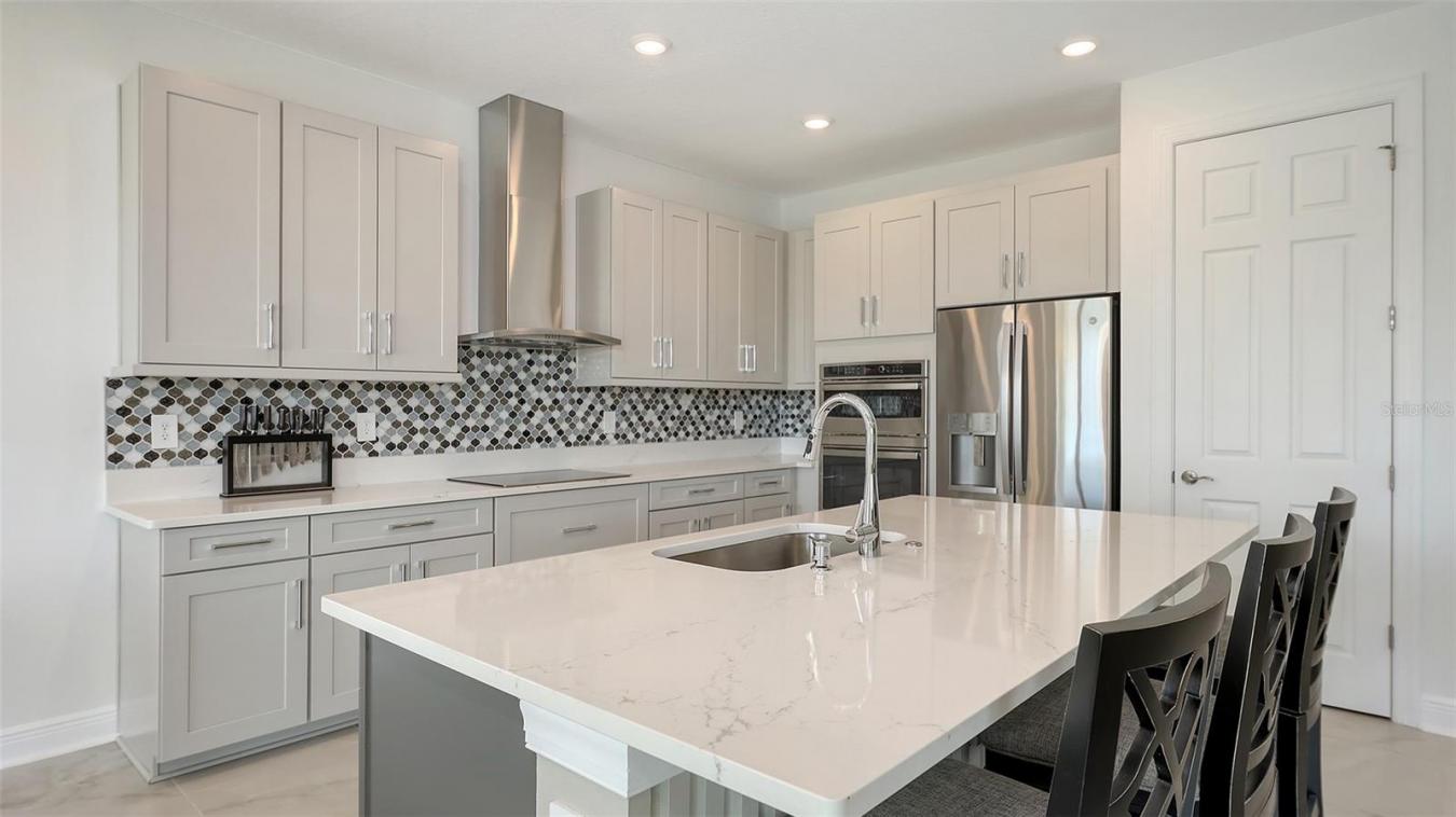 NOKOMIS, Sarasota, 34275, United States, ,Residential,For Sale,1952944