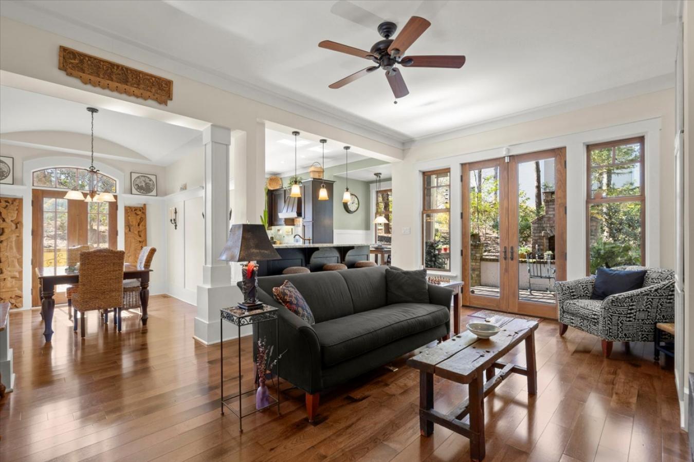 Roswell, Fulton, 30075, United States, 5 Bedrooms Bedrooms, ,5 BathroomsBathrooms,Residential,For Sale,1952943