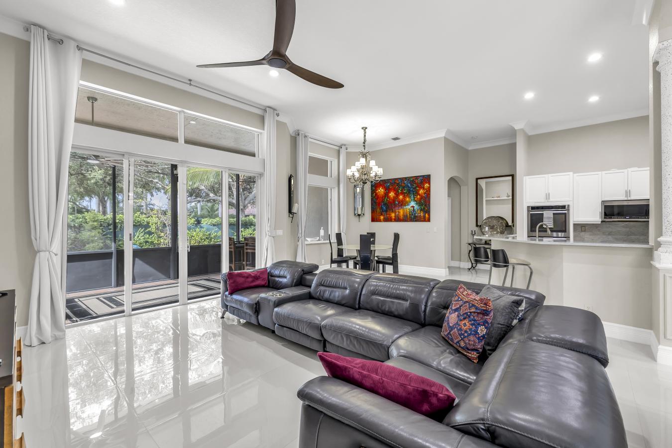 Coral Springs, Broward, 33067, United States, 4 Bedrooms Bedrooms, ,3 BathroomsBathrooms,Residential,For Sale,1952940