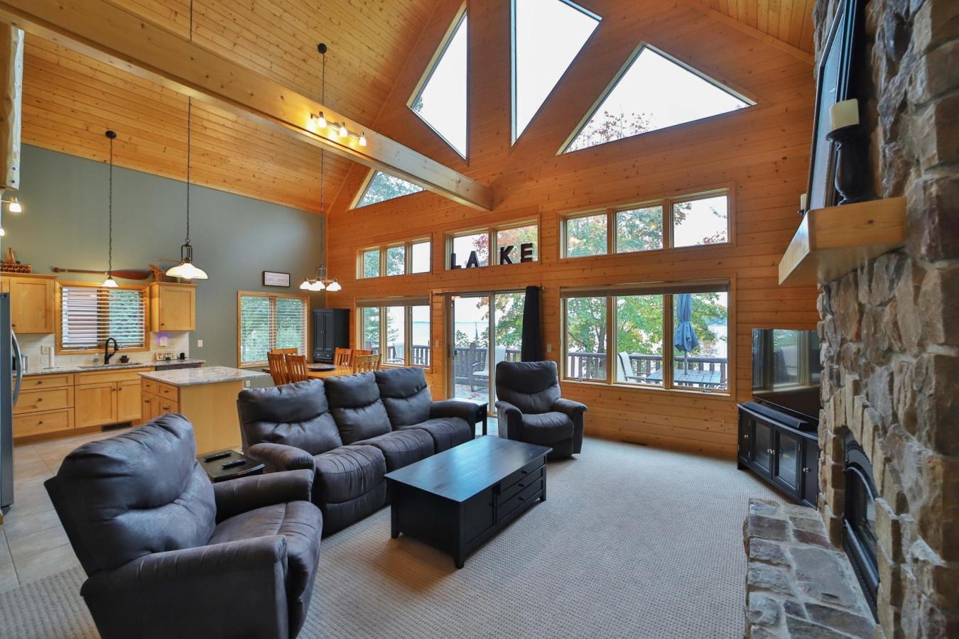 Glenwood, Pope, 56334, United States, ,Residential,For Sale,1952938