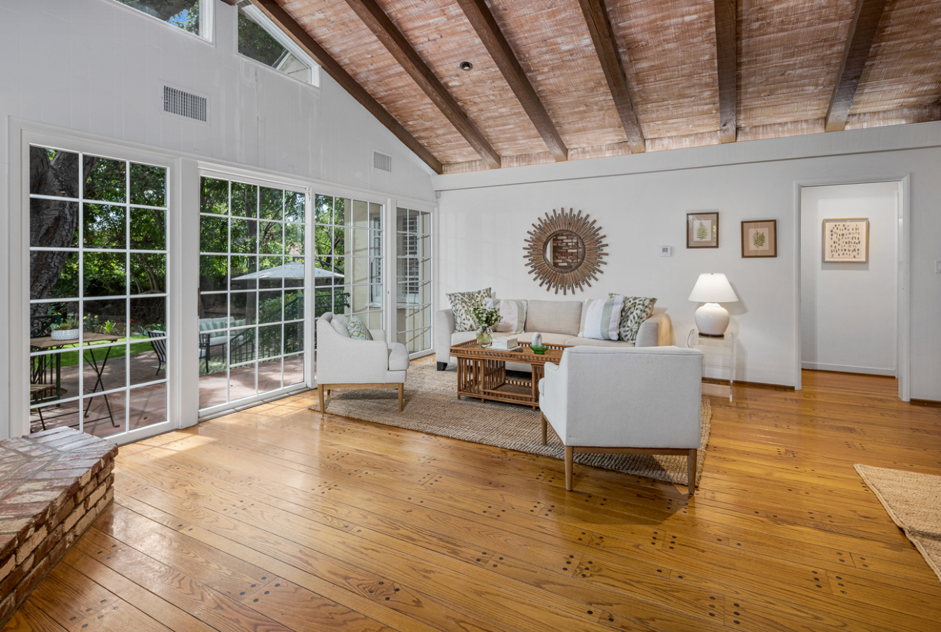 San Marino, Los Angeles, 91108, United States, 4 Bedrooms Bedrooms, ,2 BathroomsBathrooms,Residential,For Sale,1952939