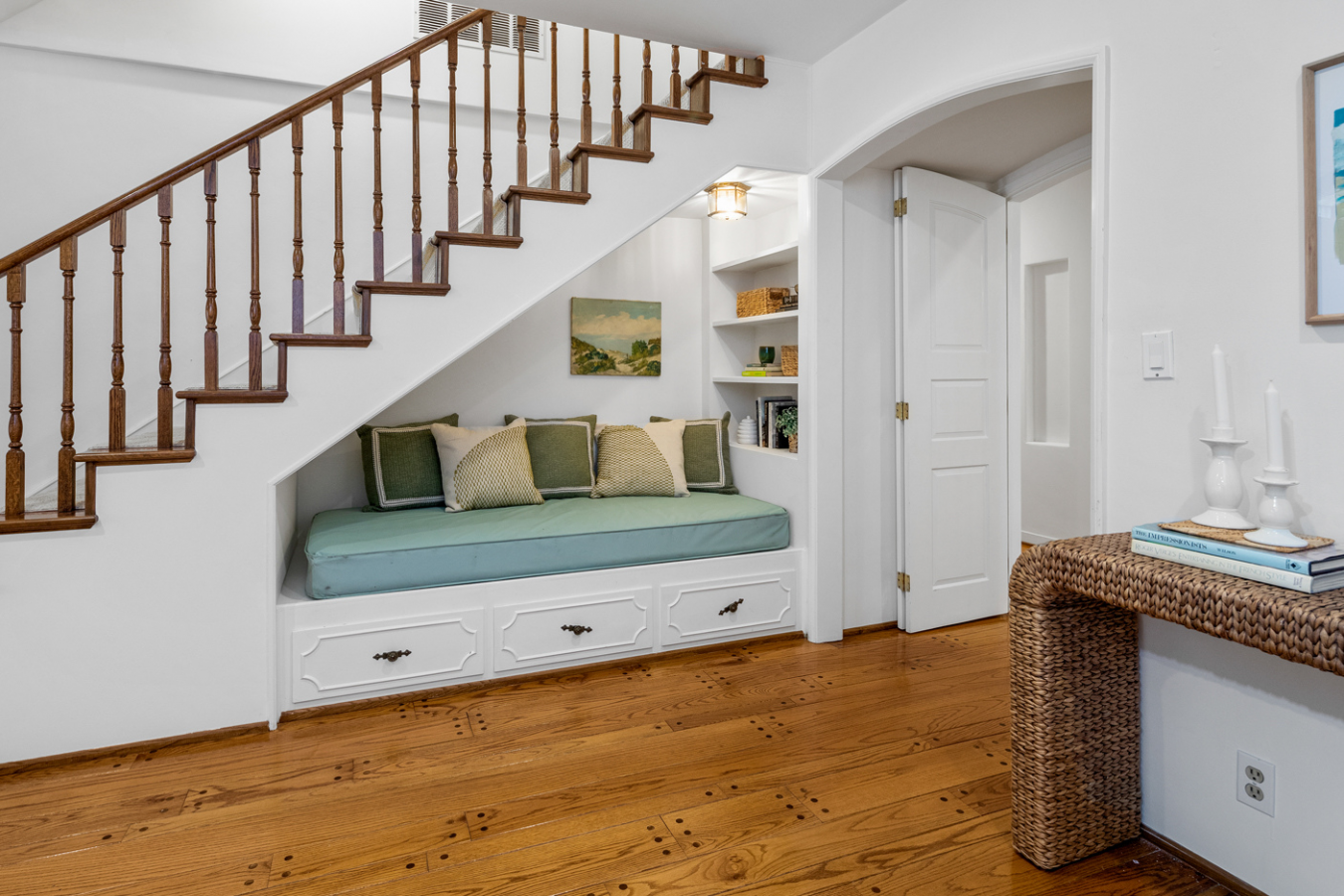 San Marino, Los Angeles, 91108, United States, 4 Bedrooms Bedrooms, ,2 BathroomsBathrooms,Residential,For Sale,1952939