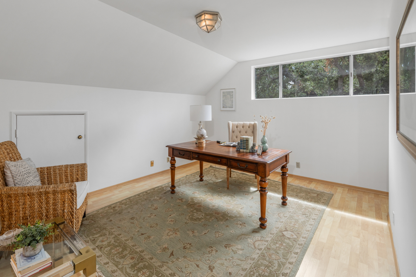 San Marino, Los Angeles, 91108, United States, 4 Bedrooms Bedrooms, ,2 BathroomsBathrooms,Residential,For Sale,1952939