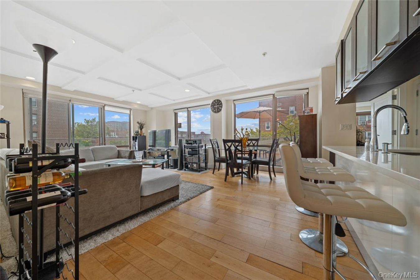 Forest Hills, Queens, 11375, United States, 2 Bedrooms Bedrooms, ,2 BathroomsBathrooms,Residential,For Sale,1953213
