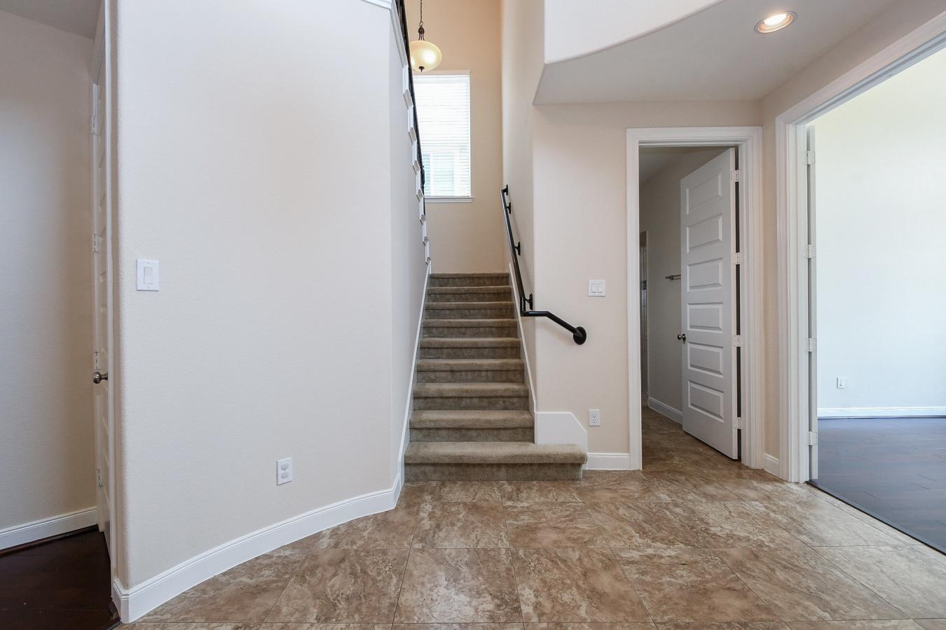 Sugar Land, Fort Bend, 77479, United States, 6 Bedrooms Bedrooms, ,4 BathroomsBathrooms,Residential,For Sale,1953210