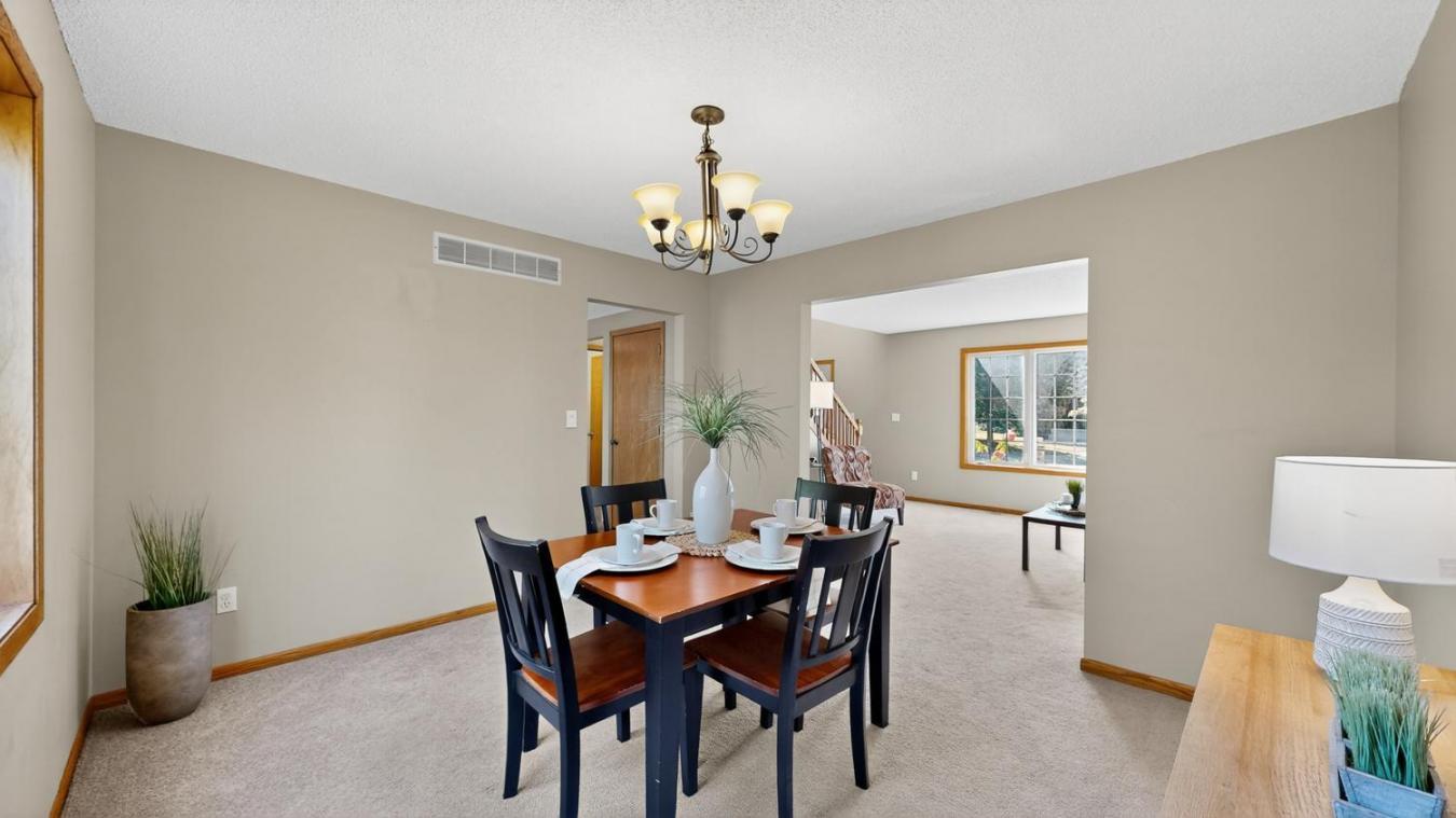 2114 Ponderosa Drive SW Rochester MN, Rochester, Olmsted, 55902, United States, 4 Bedrooms Bedrooms, ,3 BathroomsBathrooms,Residential,For Sale,2114 Ponderosa Drive SW Rochester MN,6791662